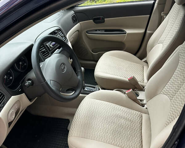 Синій Хендай Акцент, об'ємом двигуна 1.4 л та пробігом 220 тис. км за 5900 $, фото 15 на Automoto.ua