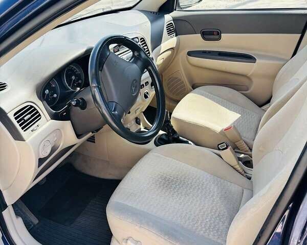 Синий Хендай Акцент, объемом двигателя 1.5 л и пробегом 163 тыс. км за 5190 $, фото 9 на Automoto.ua
