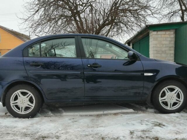 Синий Хендай Акцент, объемом двигателя 1.5 л и пробегом 166 тыс. км за 4500 $, фото 5 на Automoto.ua