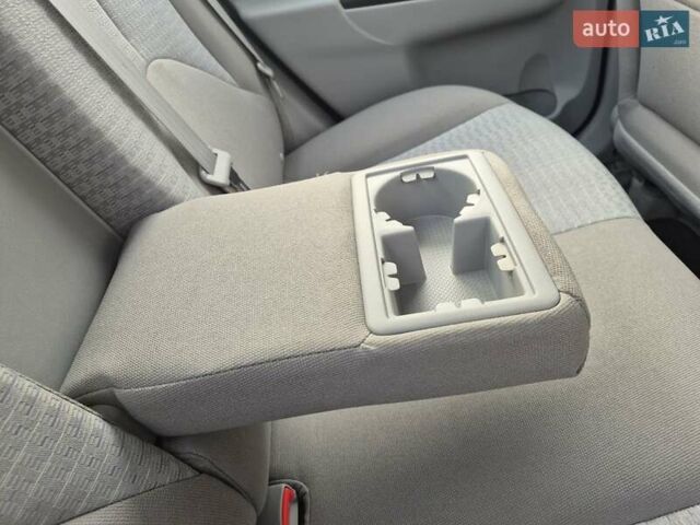 Синий Хендай Акцент, объемом двигателя 1.4 л и пробегом 57 тыс. км за 6550 $, фото 56 на Automoto.ua