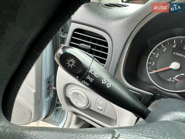 Синий Хендай Акцент, объемом двигателя 1.4 л и пробегом 180 тыс. км за 6200 $, фото 61 на Automoto.ua