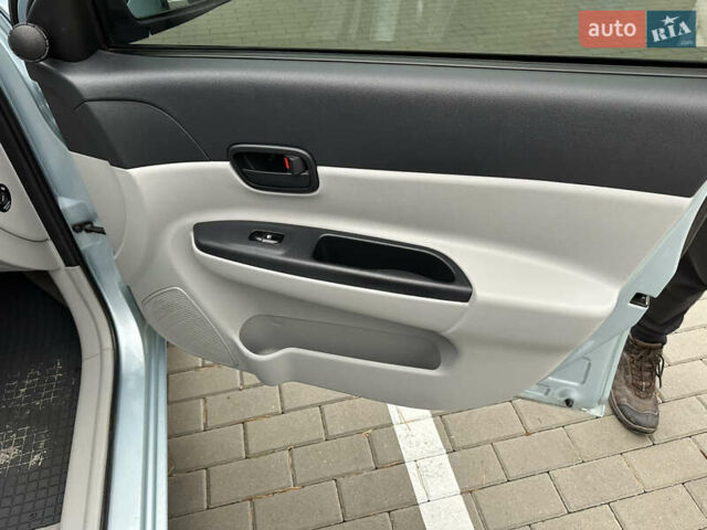 Синий Хендай Акцент, объемом двигателя 1.49 л и пробегом 135 тыс. км за 4900 $, фото 15 на Automoto.ua