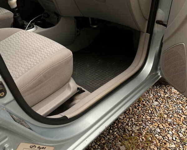 Синий Хендай Акцент, объемом двигателя 1.4 л и пробегом 183 тыс. км за 4850 $, фото 30 на Automoto.ua