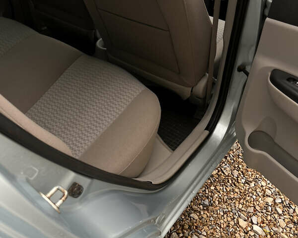 Синий Хендай Акцент, объемом двигателя 1.4 л и пробегом 183 тыс. км за 4850 $, фото 25 на Automoto.ua