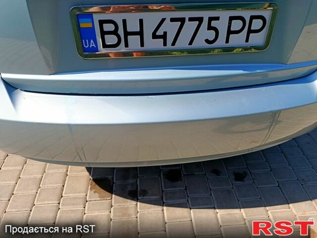 Синий Хендай Акцент, объемом двигателя 1.4 л и пробегом 314 тыс. км за 3800 $, фото 3 на Automoto.ua