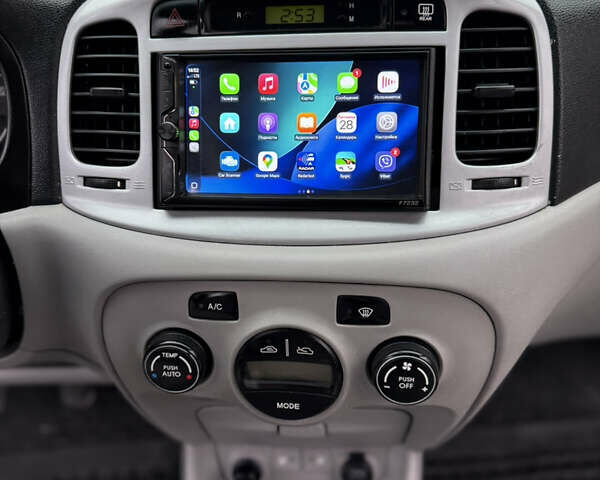 Синій Хендай Акцент, об'ємом двигуна 1.6 л та пробігом 182 тис. км за 4790 $, фото 50 на Automoto.ua