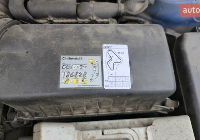 Синий Хендай Акцент, объемом двигателя 1.4 л и пробегом 210 тыс. км за 4000 $, фото 1 на Automoto.ua