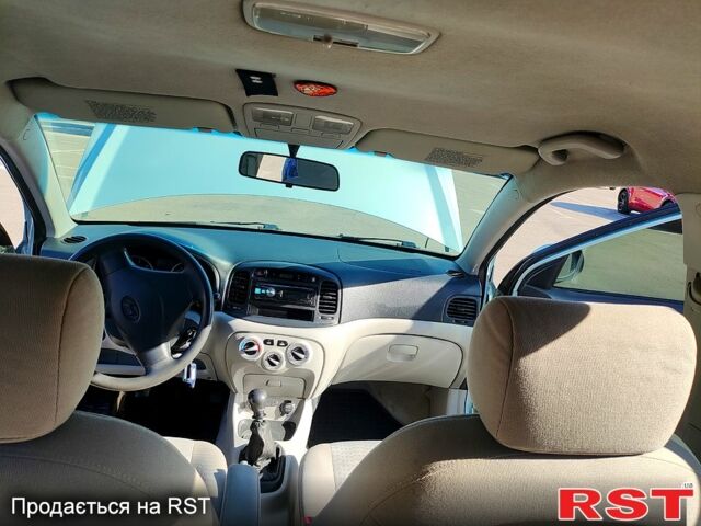 Синій Хендай Акцент, об'ємом двигуна 1.5 л та пробігом 300 тис. км за 5500 $, фото 2 на Automoto.ua