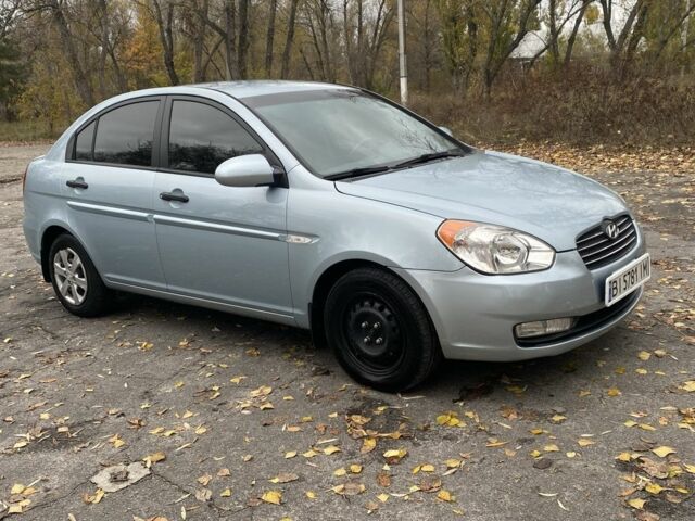Синий Хендай Акцент, объемом двигателя 1.4 л и пробегом 212 тыс. км за 4500 $, фото 1 на Automoto.ua