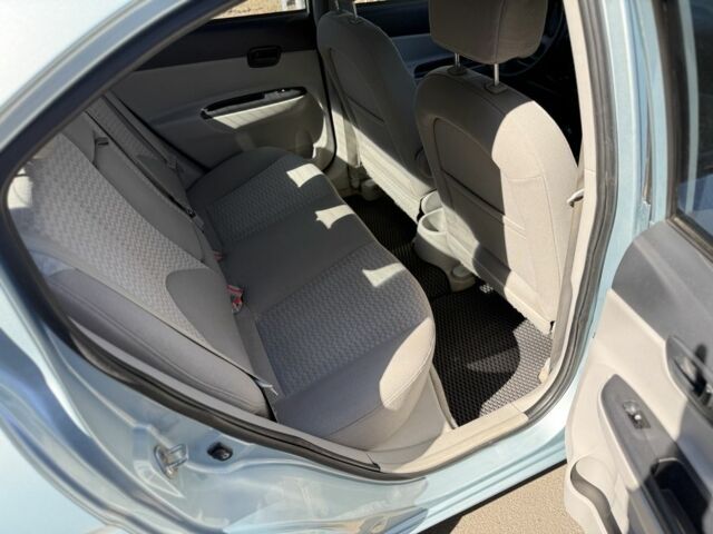 Синий Хендай Акцент, объемом двигателя 1.4 л и пробегом 169 тыс. км за 4650 $, фото 7 на Automoto.ua