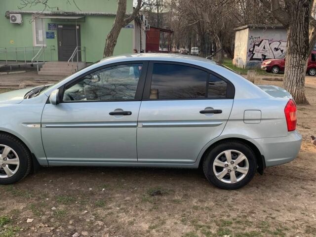 Синий Хендай Акцент, объемом двигателя 1.4 л и пробегом 195 тыс. км за 5100 $, фото 1 на Automoto.ua
