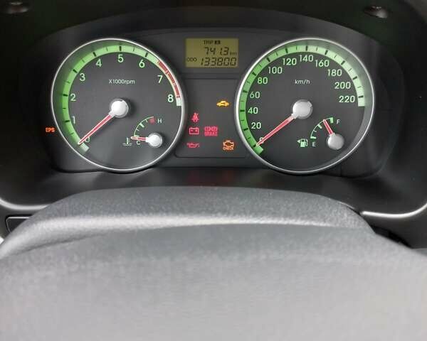 Синий Хендай Акцент, объемом двигателя 1.4 л и пробегом 148 тыс. км за 5100 $, фото 17 на Automoto.ua