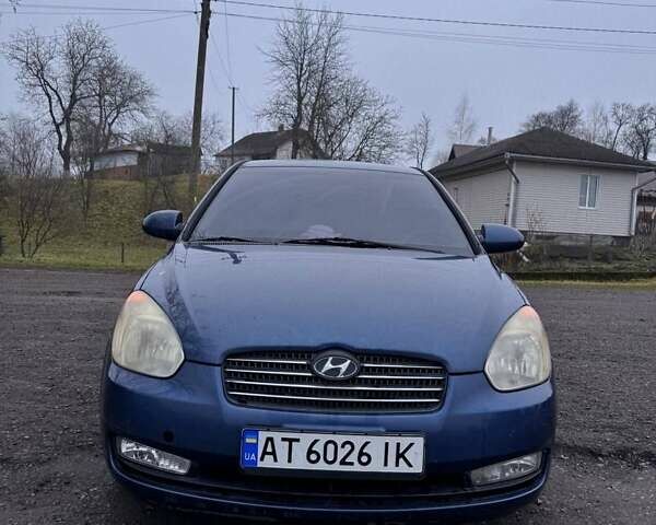 Синий Хендай Акцент, объемом двигателя 1.4 л и пробегом 160 тыс. км за 4700 $, фото 4 на Automoto.ua
