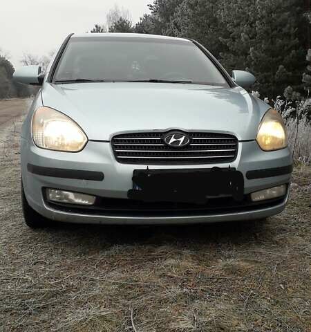 Синий Хендай Акцент, объемом двигателя 1.4 л и пробегом 247 тыс. км за 4500 $, фото 5 на Automoto.ua