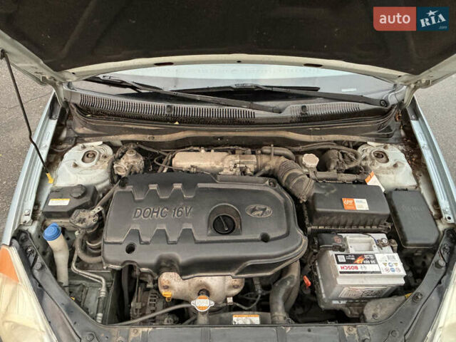 Синій Хендай Акцент, об'ємом двигуна 1.6 л та пробігом 181 тис. км за 5700 $, фото 19 на Automoto.ua