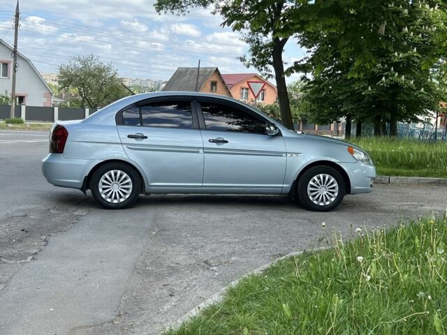 Синій Хендай Акцент, об'ємом двигуна 1.4 л та пробігом 242 тис. км за 4700 $, фото 5 на Automoto.ua