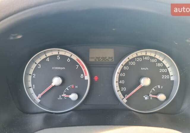 Синій Хендай Акцент, об'ємом двигуна 1.4 л та пробігом 269 тис. км за 4500 $, фото 7 на Automoto.ua