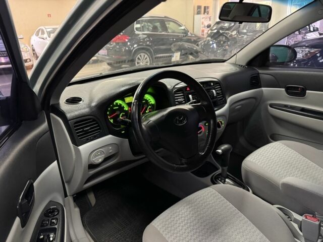 Синий Хендай Акцент, объемом двигателя 1.4 л и пробегом 168 тыс. км за 6200 $, фото 9 на Automoto.ua