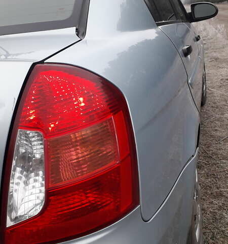 Синий Хендай Акцент, объемом двигателя 1.4 л и пробегом 247 тыс. км за 4500 $, фото 11 на Automoto.ua