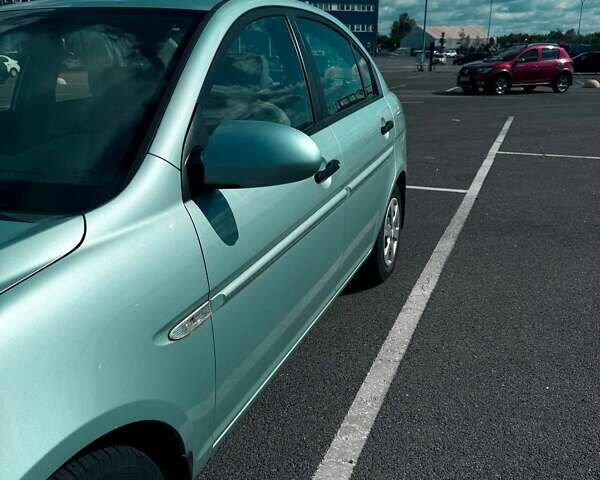 Синій Хендай Акцент, об'ємом двигуна 1.4 л та пробігом 82 тис. км за 6000 $, фото 12 на Automoto.ua