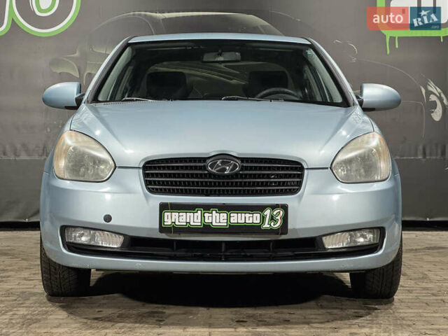 Синий Хендай Акцент, объемом двигателя 1.49 л и пробегом 181 тыс. км за 4999 $, фото 4 на Automoto.ua