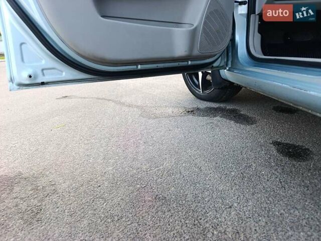 Синій Хендай Акцент, об'ємом двигуна 1.4 л та пробігом 215 тис. км за 4700 $, фото 3 на Automoto.ua