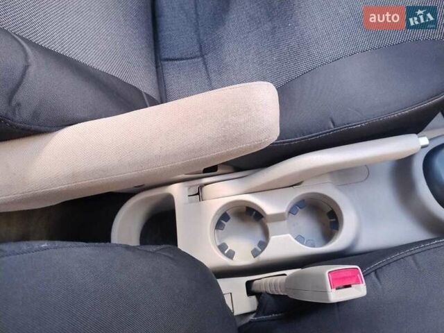 Синий Хендай Акцент, объемом двигателя 1.4 л и пробегом 110 тыс. км за 5400 $, фото 15 на Automoto.ua