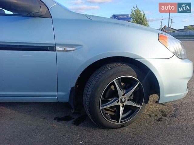 Синій Хендай Акцент, об'ємом двигуна 1.4 л та пробігом 215 тис. км за 4700 $, фото 22 на Automoto.ua