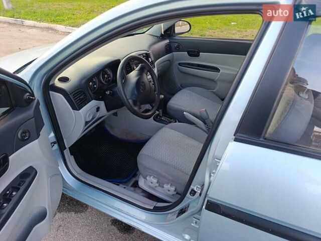 Синій Хендай Акцент, об'ємом двигуна 1.4 л та пробігом 215 тис. км за 4700 $, фото 2 на Automoto.ua
