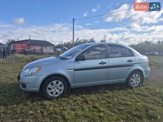 Хендай Акцент 2010 в Ивано-Франковске на Automoto.ua Синий Хендай Акцент, объемом двигателя 1.4 л и пробегом 88 тыс. км за 5750 $, фото 7 на Automoto.ua