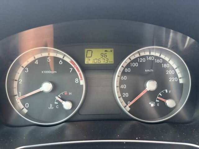 Синий Хендай Акцент, объемом двигателя 1.4 л и пробегом 211 тыс. км за 4999 $, фото 23 на Automoto.ua