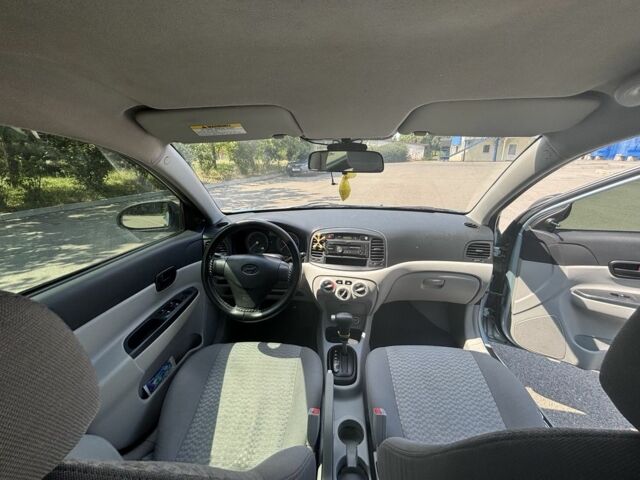 Синий Хендай Акцент, объемом двигателя 1.4 л и пробегом 211 тыс. км за 4999 $, фото 10 на Automoto.ua