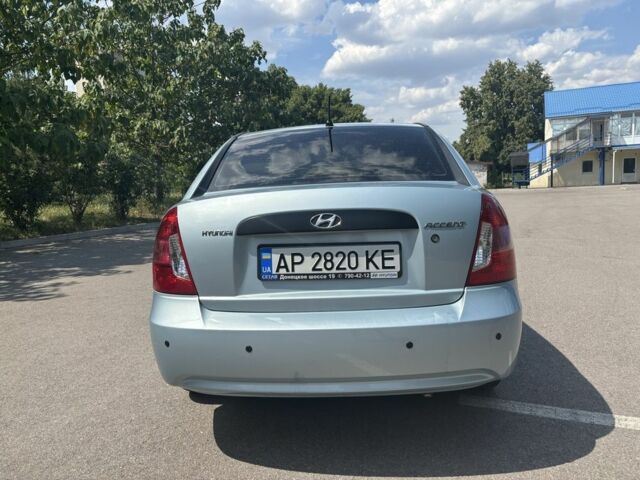 Синий Хендай Акцент, объемом двигателя 1.4 л и пробегом 211 тыс. км за 4999 $, фото 5 на Automoto.ua