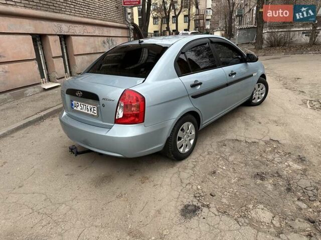 Синий Хендай Акцент, объемом двигателя 1.4 л и пробегом 96 тыс. км за 5999 $, фото 5 на Automoto.ua