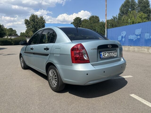 Синий Хендай Акцент, объемом двигателя 1.4 л и пробегом 211 тыс. км за 4999 $, фото 8 на Automoto.ua