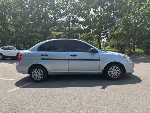 Синий Хендай Акцент, объемом двигателя 1.4 л и пробегом 211 тыс. км за 4999 $, фото 7 на Automoto.ua