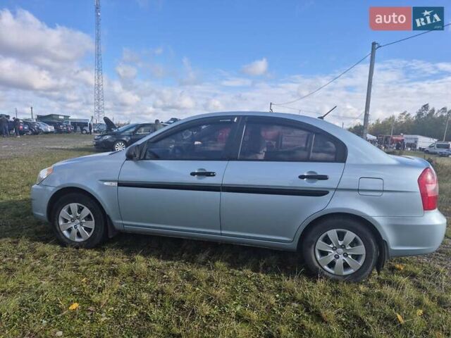 Хендай Акцент 2010 в Ивано-Франковске на Automoto.ua Синий Хендай Акцент, объемом двигателя 1.4 л и пробегом 88 тыс. км за 5750 $, фото 4 на Automoto.ua