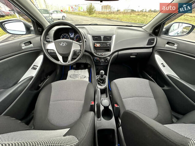 Синій Хендай Акцент, об'ємом двигуна 1.4 л та пробігом 47 тис. км за 7400 $, фото 55 на Automoto.ua