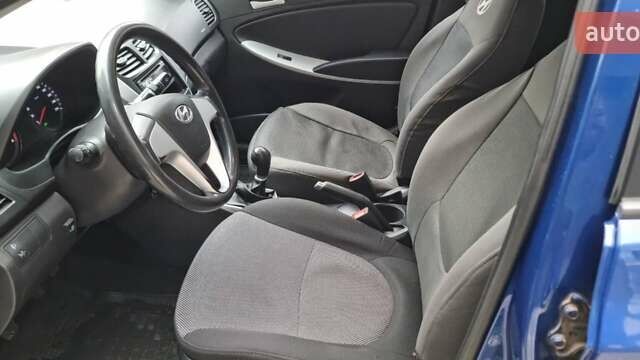 Синий Хендай Акцент, объемом двигателя 1.4 л и пробегом 147 тыс. км за 6500 $, фото 10 на Automoto.ua