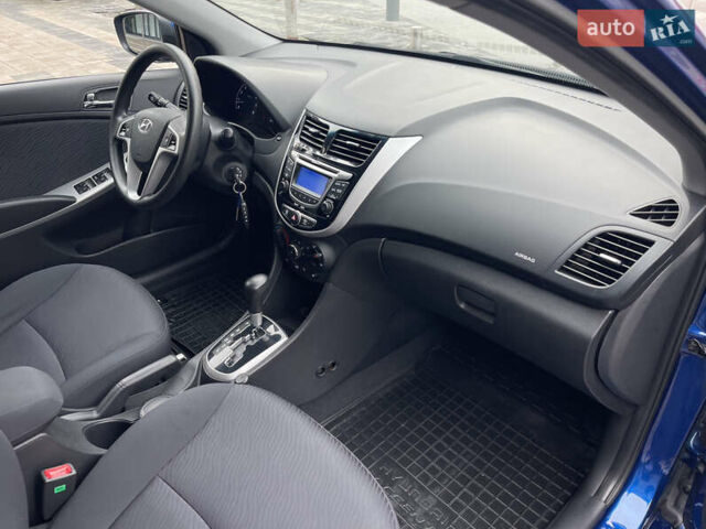 Синій Хендай Акцент, об'ємом двигуна 1.4 л та пробігом 59 тис. км за 10900 $, фото 28 на Automoto.ua