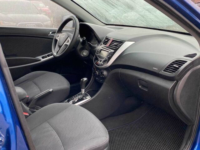 Синий Хендай Акцент, объемом двигателя 1.4 л и пробегом 196 тыс. км за 6990 $, фото 10 на Automoto.ua