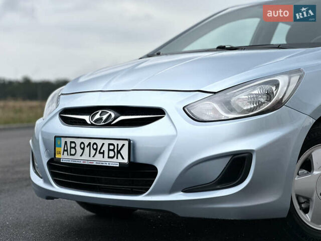 Синій Хендай Акцент, об'ємом двигуна 1.4 л та пробігом 47 тис. км за 7400 $, фото 2 на Automoto.ua