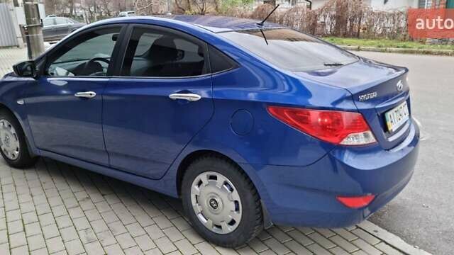 Синий Хендай Акцент, объемом двигателя 1.4 л и пробегом 147 тыс. км за 6500 $, фото 3 на Automoto.ua