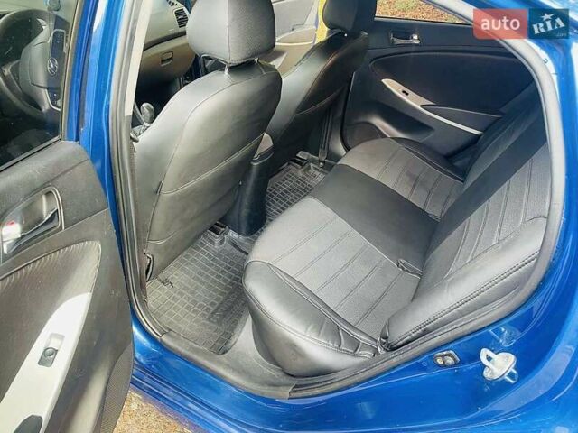 Синий Хендай Акцент, объемом двигателя 1.4 л и пробегом 127 тыс. км за 7000 $, фото 12 на Automoto.ua