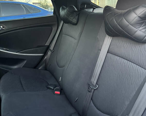 Синій Хендай Акцент, об'ємом двигуна 1.4 л та пробігом 138 тис. км за 7000 $, фото 10 на Automoto.ua