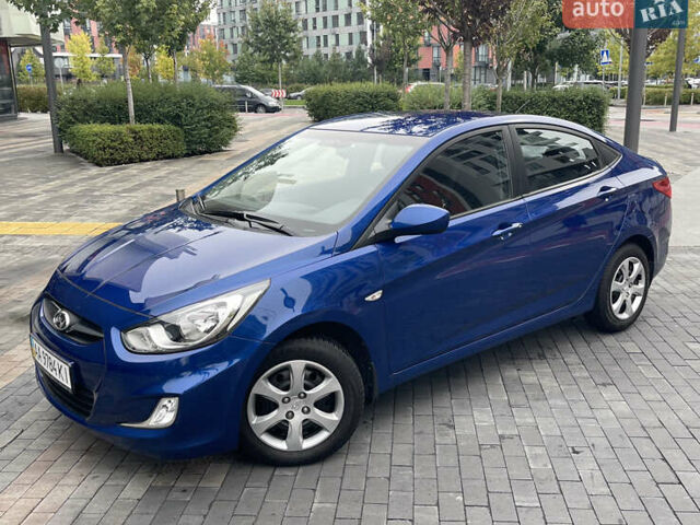 Синій Хендай Акцент, об'ємом двигуна 1.4 л та пробігом 59 тис. км за 10900 $, фото 8 на Automoto.ua