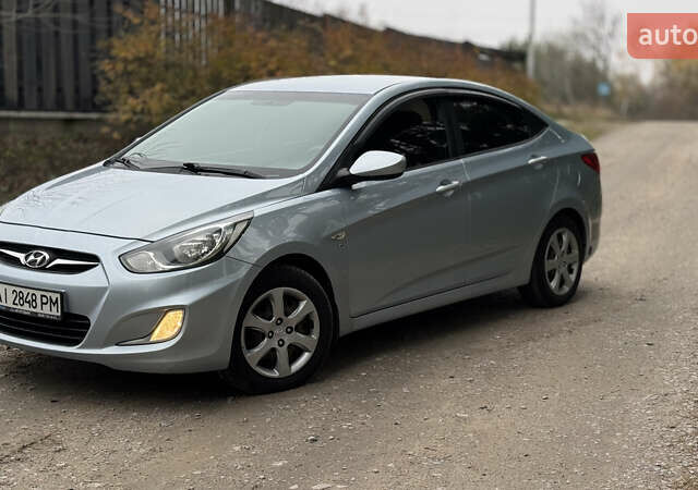 Синий Хендай Акцент, объемом двигателя 1.59 л и пробегом 265 тыс. км за 6950 $, фото 4 на Automoto.ua