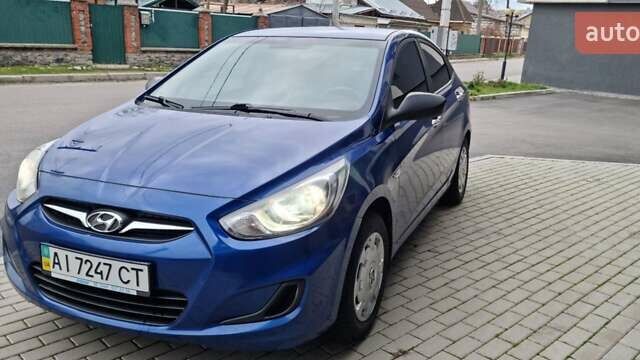 Синий Хендай Акцент, объемом двигателя 1.4 л и пробегом 147 тыс. км за 6500 $, фото 2 на Automoto.ua