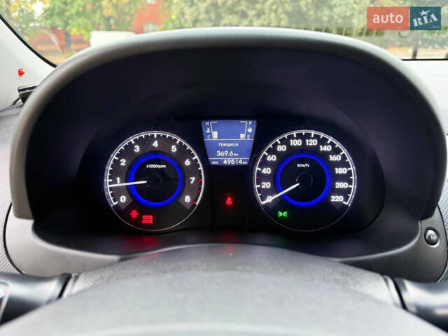 Синій Хендай Акцент, об'ємом двигуна 1.4 л та пробігом 49 тис. км за 8750 $, фото 44 на Automoto.ua