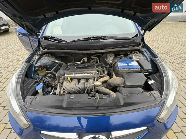 Синий Хендай Акцент, объемом двигателя 1.4 л и пробегом 148 тыс. км за 7500 $, фото 3 на Automoto.ua